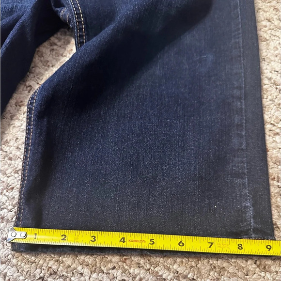 Time & Tru NWOT boot cut dark denim jeans - Picture 5 of 7